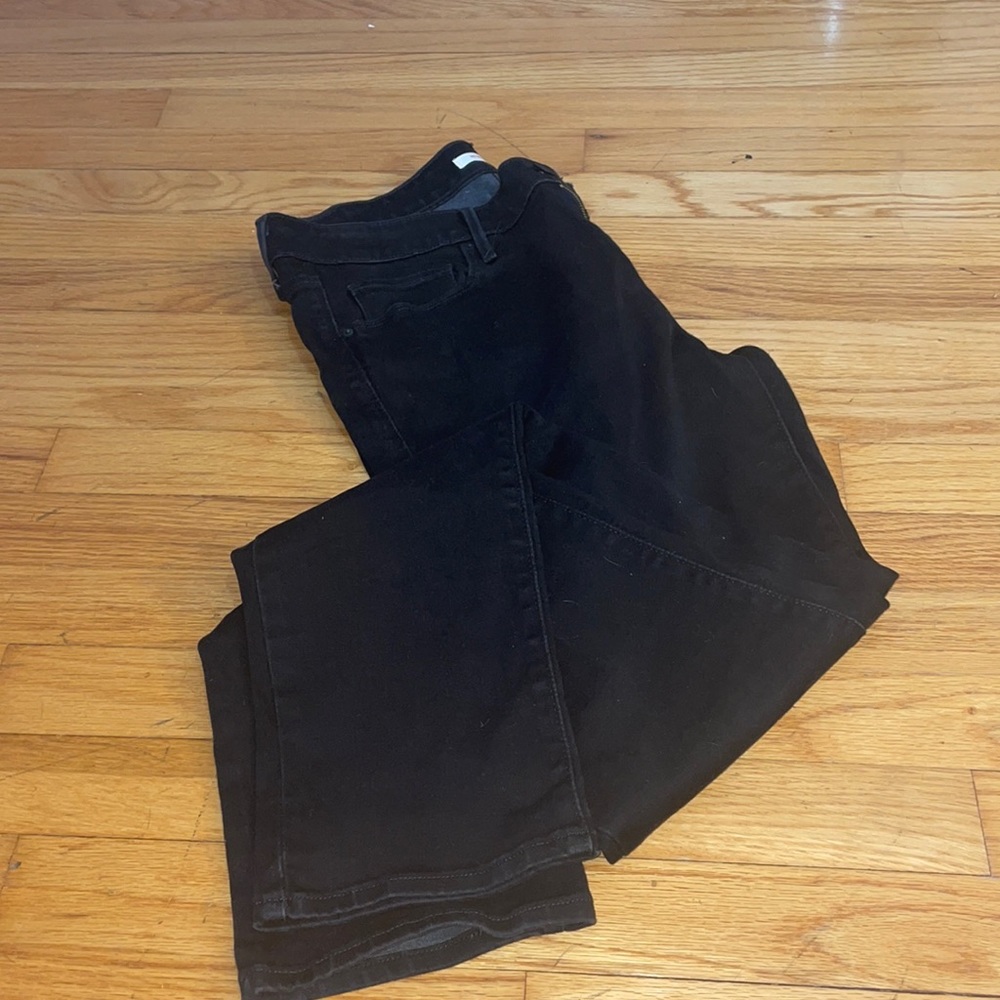 Black Mid Rise Levi
